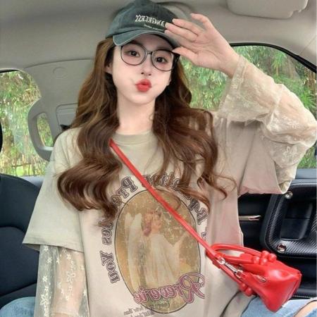 FA46927# 美式假两件长袖T恤女秋季新款复古设计感宽松慵懒风蕾丝拼接上衣 服裝批發女裝批發服飾貨源