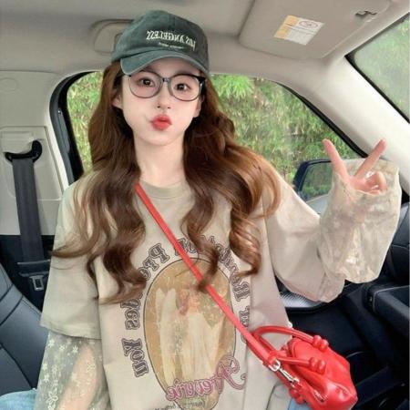 FA46927# 美式假两件长袖T恤女秋季新款复古设计感宽松慵懒风蕾丝拼接上衣 服裝批發女裝批發服飾貨源