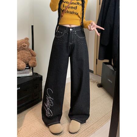 FA46933# 字母刺绣弯刀牛仔裤美式松弛感宽松直筒阔腿裤 服裝批發女裝批發服飾貨源