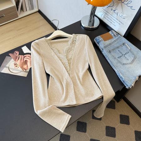 FA46962# 早秋新款温柔性感蕾丝拼接假两件上衣女纯欲气质修身t恤 服裝批發女裝批發服飾貨源