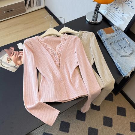 FA46962# 早秋新款温柔性感蕾丝拼接假两件上衣女纯欲气质修身t恤 服裝批發女裝批發服飾貨源