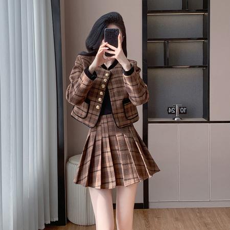 FA46967# 复古格纹气质垫肩毛呢小香风短外套女加百褶短裙小个子套装 服裝批發女裝批發服飾貨源