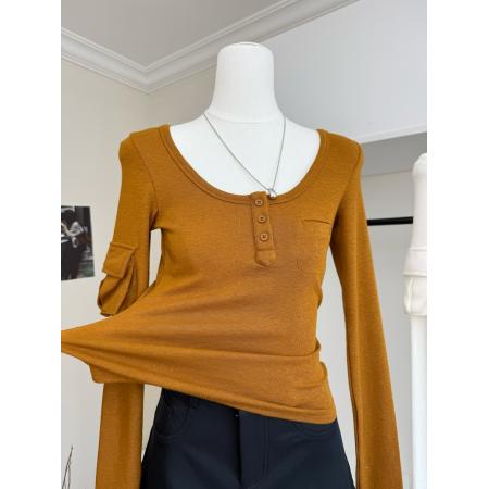 FA46987# 宁司U领贴袋内搭正肩长袖T恤女秋冬韩系休闲设计感修身打底上衣 服裝批發女裝批發服飾貨源