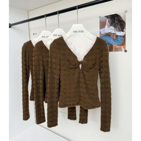 FA46988# 红人馆内搭打底衫女新款秋冬高级感长袖t恤蕾丝v领假两件上衣 服裝批發女裝批發服飾貨源