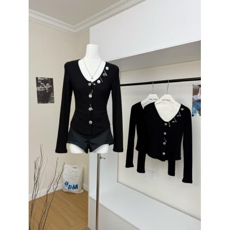 FA46989# 黑金审美法式时髦高级感V领修身显瘦针织衫上衣 服裝批發女裝批發服飾貨源