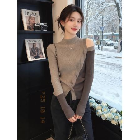 FA47017# 卡其色半高领不规则露肩长袖t恤女早秋轻熟小众不撞款上衣 服裝批發女裝批發服飾貨源