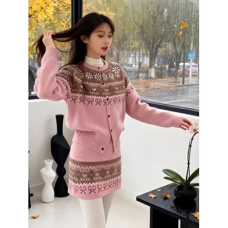 FA47117# 温柔系穿搭套装女韩系复古费尔岛提花加厚毛衣高腰显瘦半裙两件套 服裝批發女裝批發服飾貨源