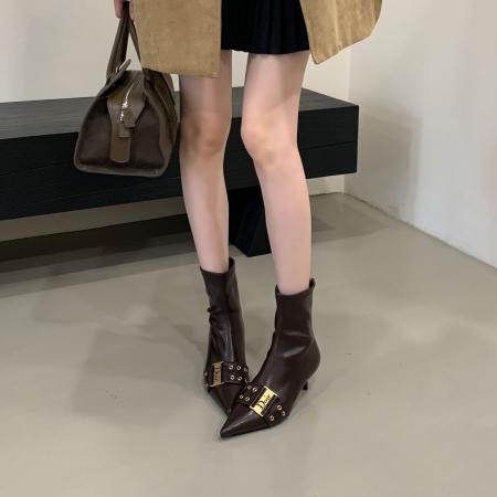 X-32863# 瘦瘦靴欧美时尚皮带装饰尖头时装靴细高跟短筒短靴女气质弹力靴子 鞋子批发女鞋批发货源