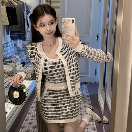 FA47136# 法式小香风黑白条纹镂空针织连衣裙两件套女春装开衫外套气质套装  服裝批發女裝批發服飾貨源