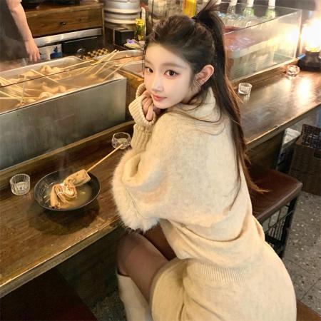 FA47138# 热狗很辣巴斯奶兔仿真狐狸毛荡领连衣裙女送针织手套  服裝批發女裝批發服飾貨源