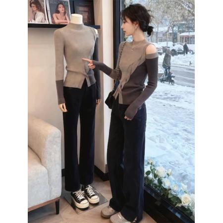 FA47165# 卡其色露肩设计感圆领套头修身拼色针织衫毛衣女新款秋冬上衣  服裝批發女裝批發服飾貨源