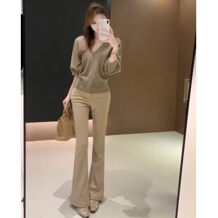 FA47175# 韩系气质V领蝙蝠袖针织衫毛衣女秋季新款小众收腰显瘦百搭短上衣  服裝批發女裝批發服飾貨源