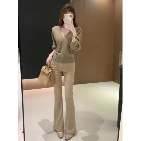 FA47175# 韩系气质V领蝙蝠袖针织衫毛衣女秋季新款小众收腰显瘦百搭短上衣  服裝批發女裝批發服飾貨源