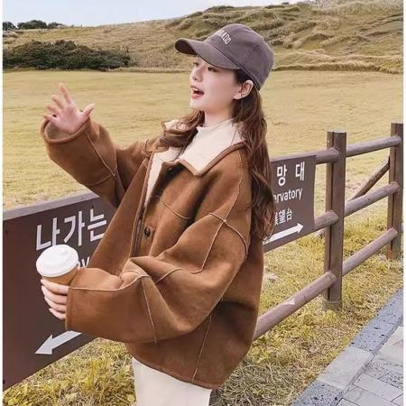 FA47191# 牛角扣麂皮绒羊羔毛外套女冬新款小个子皮毛一体短款加厚棉衣  服裝批發女裝批發服飾貨源