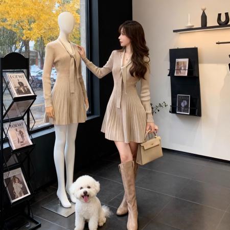 FA47234# 少女感系带V领系带针织连衣裙女秋冬修身收腰千金感气质裙子  服裝批發女裝批發服飾貨源