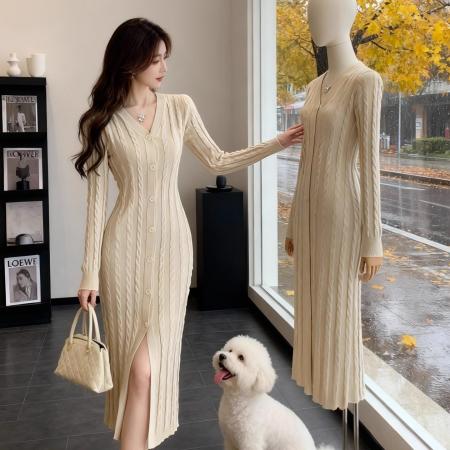 FA47235# 法式温柔风V领针织连衣裙女秋冬新款收腰开叉轻熟气质裙  服裝批發女裝批發服飾貨源