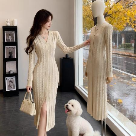 FA47235# 法式温柔风V领针织连衣裙女秋冬新款收腰开叉轻熟气质裙  服裝批發女裝批發服飾貨源