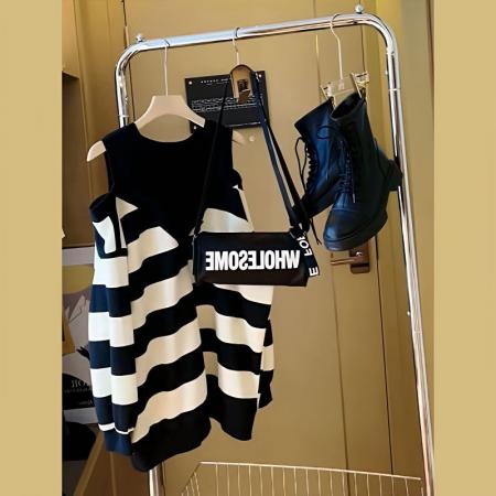 FA47259# 胖mm特大码300斤春秋款假两件上衣中长款遮屁股条纹露肩卫衣裙女  服裝批發女裝批發服飾貨源