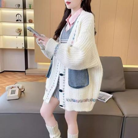 FA47314# 抖音质量撞色秋冬新款大码女装韩版宽松慵懒风拼接  服裝批發女裝批發服飾貨源