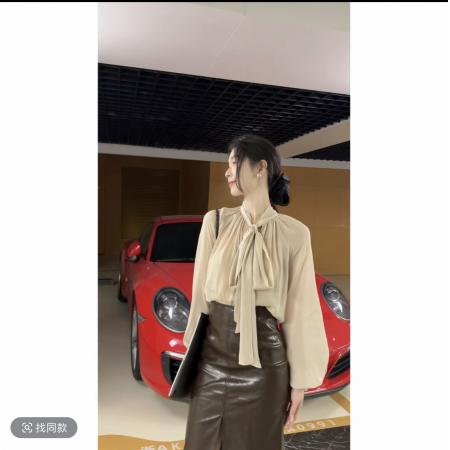 FA47379# 全智贤老钱风直身开衩皮裙半身裙+飘带极简100%人丝衬衫  服裝批發女裝批發服飾貨源