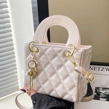 FA47428# 简约洋气菱格绣线手提包潮新款韩版复古休闲单肩斜挎小方包女 女包批发包包批发货源