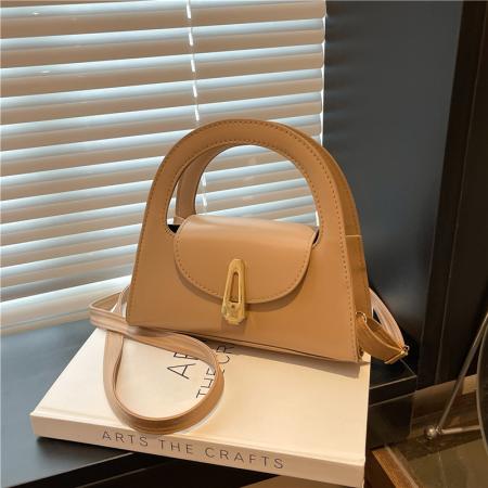 FA47444# 质感纯色休闲半圆手提包女新款大容量通勤复古锁扣单肩斜挎包 女包批发包包批发货源