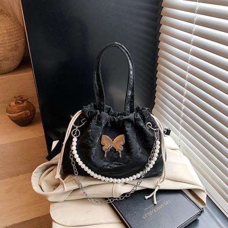 FA47451# 跨境蝴蝶双肩包包女式新款潮时尚韩版珍珠链条背包百搭手提包 女包批发包包批发货源