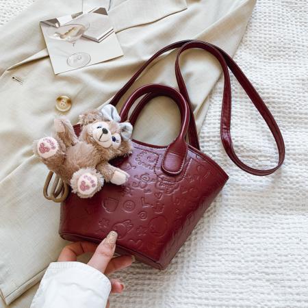 FA47452# 跨境韩版可爱涂鸦压花水桶包小众设计休闲复古时尚通勤单肩斜挎包 女包批发包包批发货源