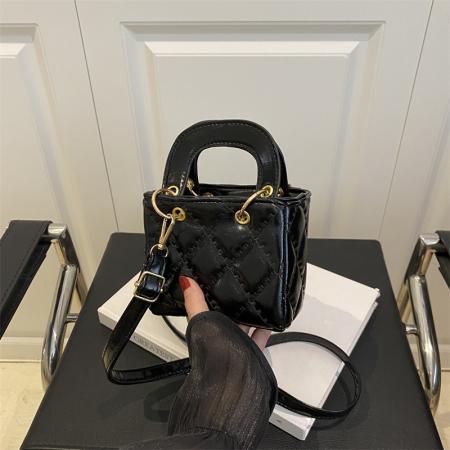 FA47496# 菱格时尚女士温柔质感手提包新款绣线单肩斜挎迷你小方包 女包批发包包批发货源