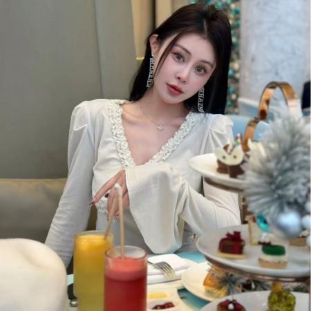 FA47525# 依美丁时尚气质喇叭袖蕾丝花边V领丝绒上衣  服裝批發女裝批發服飾貨源