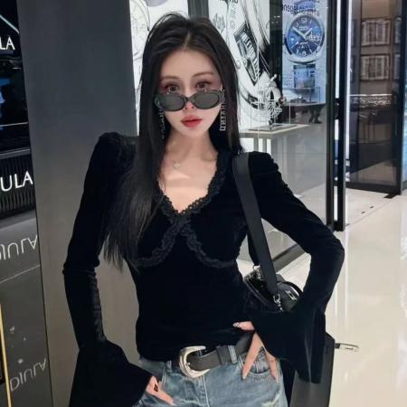 FA47525# 依美丁时尚气质喇叭袖蕾丝花边V领丝绒上衣  服裝批發女裝批發服飾貨源