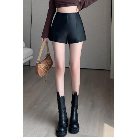 FA47532# 黑色PU皮短裤女秋冬新款小个子高腰阔腿宽松显瘦外穿a字打底靴裤  服裝批發女裝批發服飾貨源