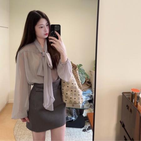 FA47564# 秋季穿搭一整套大码胖mm飘带长袖雪纺衬衫短裙减龄气质好看套装女  服裝批發女裝批發服飾貨源