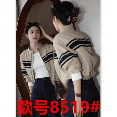 FA47589# 秋季今年流行独特高级感超好看减龄洋气英伦风小香风卡其色外套女  服裝批發女裝批發服飾貨源