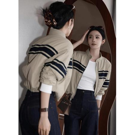 FA47589# 秋季今年流行独特高级感超好看减龄洋气英伦风小香风卡其色外套女  服裝批發女裝批發服飾貨源