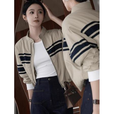 FA47589# 秋季今年流行独特高级感超好看减龄洋气英伦风小香风卡其色外套女  服裝批發女裝批發服飾貨源