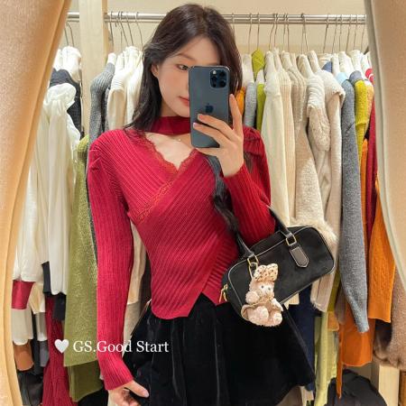 FA47676# 法式设计感蕾丝边镶边V领针织衫女秋冬新年红圣诞长袖毛衣打底衫  服裝批發女裝批發服飾貨源