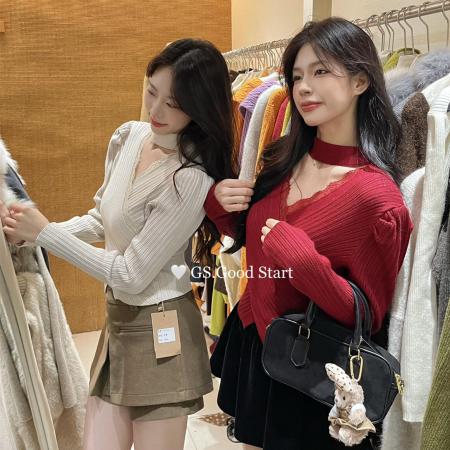 FA47676# 法式设计感蕾丝边镶边V领针织衫女秋冬新年红圣诞长袖毛衣打底衫  服裝批發女裝批發服飾貨源