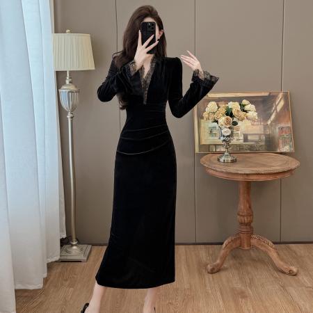 FA47722# 秋冬轻奢名媛风蕾丝拼接喇叭袖丝绒气质大码长款连衣裙  服裝批發女裝批發服飾貨源