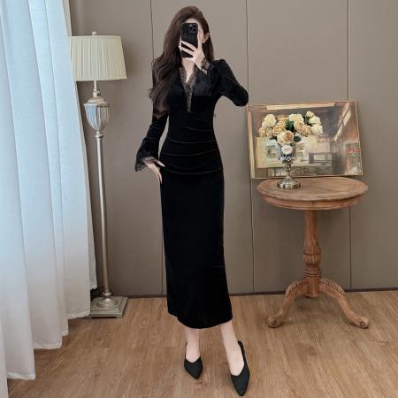 FA47722# 秋冬轻奢名媛风蕾丝拼接喇叭袖丝绒气质大码长款连衣裙  服裝批發女裝批發服飾貨源