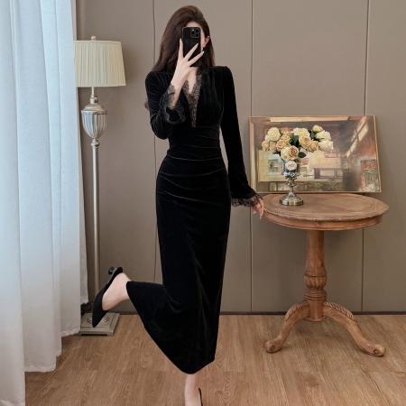 FA47722# 秋冬轻奢名媛风蕾丝拼接喇叭袖丝绒气质大码长款连衣裙  服裝批發女裝批發服飾貨源