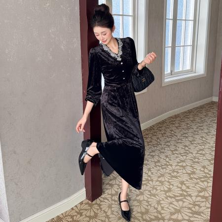 FA47723# 秋冬时尚轻奢显瘦丝绒重工钉珠温柔风气质大摆大码连衣裙  服裝批發女裝批發服飾貨源