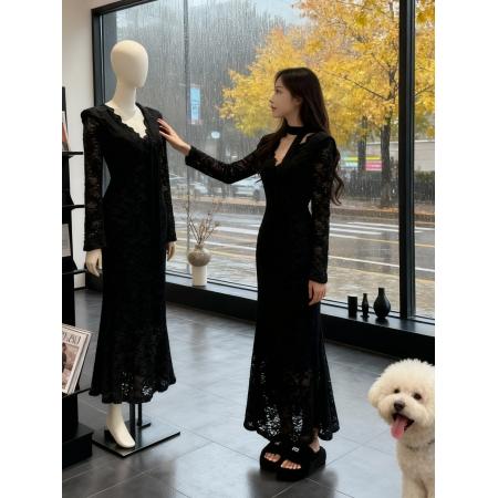 FA47743# 法式复古蕾丝V领长袖连衣裙女秋冬新款收腰修身显瘦气质长裙  服裝批發女裝批發服飾貨源