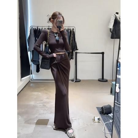 FA47745# 韩系气质镂空露背长袖T恤扭结半身裙两件套女早秋季新款时尚套装  服裝批發女裝批發服飾貨源