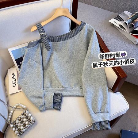 秋季新款小众设计感斜领露肩拼接上衣百搭小清新卫衣女  服裝批發女裝批發服飾貨源