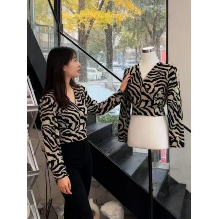 FA47778# 韩系辣妹风斑马纹V领长袖衬衫秋冬新款超好看修身百搭上衣 服裝批發女裝批發服飾貨源