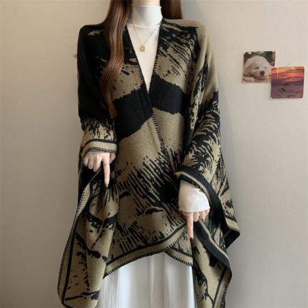 FA47811# ～大码高级感复古提花斗篷披肩女秋冬季宽松显瘦小众百搭上衣 服裝批發女裝批發服飾貨源
