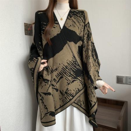 FA47811# ～大码高级感复古提花斗篷披肩女秋冬季宽松显瘦小众百搭上衣 服裝批發女裝批發服飾貨源
