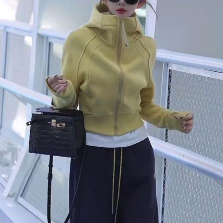 FA47824# 韩系百搭连帽拉链短款卫衣外套女秋冬设计感时尚休闲显瘦开衫上衣 服裝批發女裝批發服飾貨源