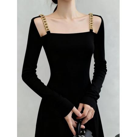 FA47851# 小众设计感金属链条露肩修身上衣女显瘦百搭气质镂空长袖T恤 服裝批發女裝批發服飾貨源